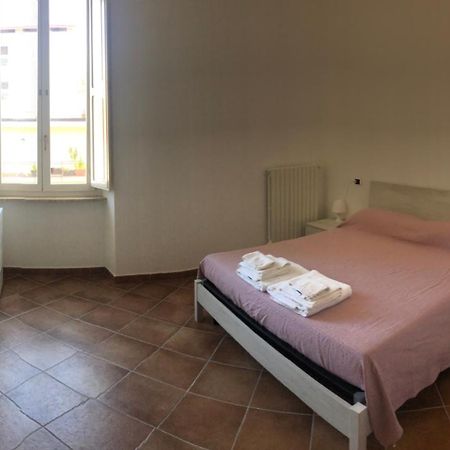 A Casa Di Noemi Bed & Breakfast L'Aquila Ngoại thất bức ảnh
